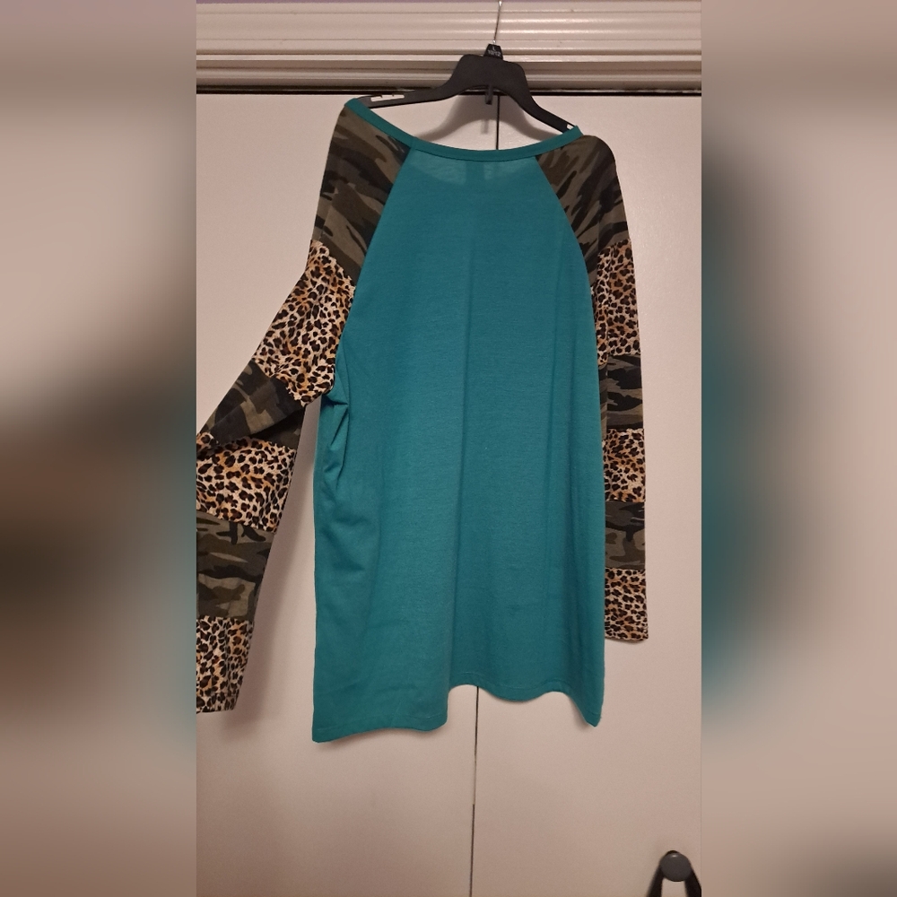 Sunshine and Rodeos top size 2XL